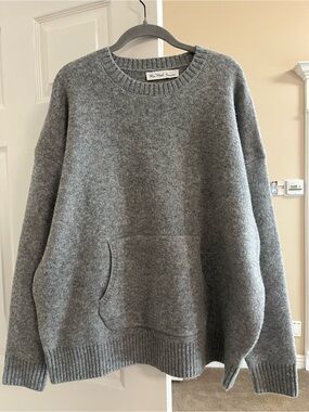Rae Mode Relaxed Grey Crewneck Sweater with Front Pocket
